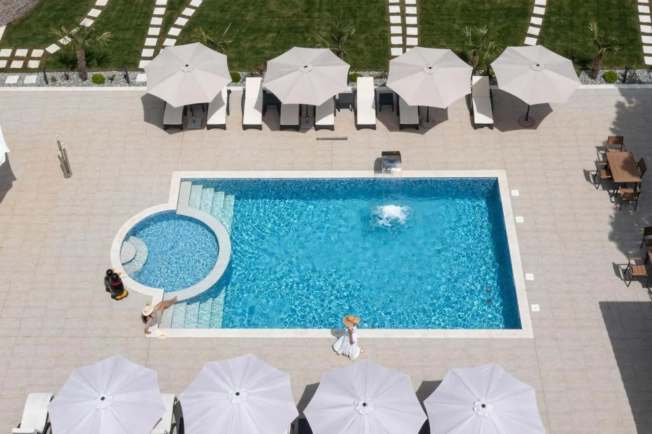 Villa Sara Nikiti  Aparthotel Nikiti (Sithonia)
