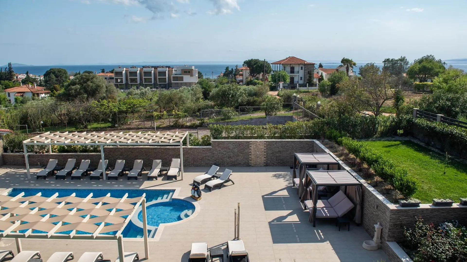 Hotel apartamentowy Villa Sara Nikiti  Grecja